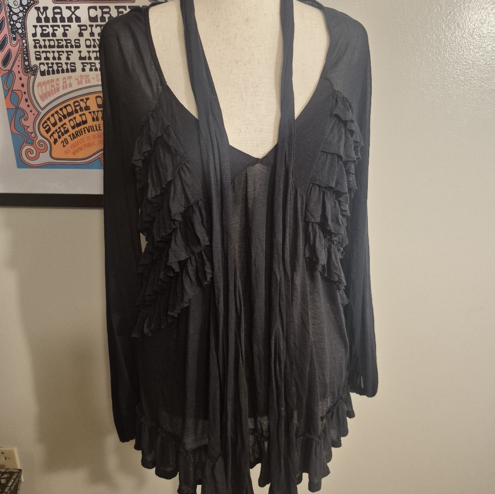 Free People Free-est Black Ponzo Tunic Sheer Ruffle Tie EUC V neck M Oversized